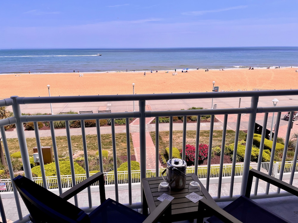 Sheraton Virginia Beach Oceanfront Hotel - photo 126