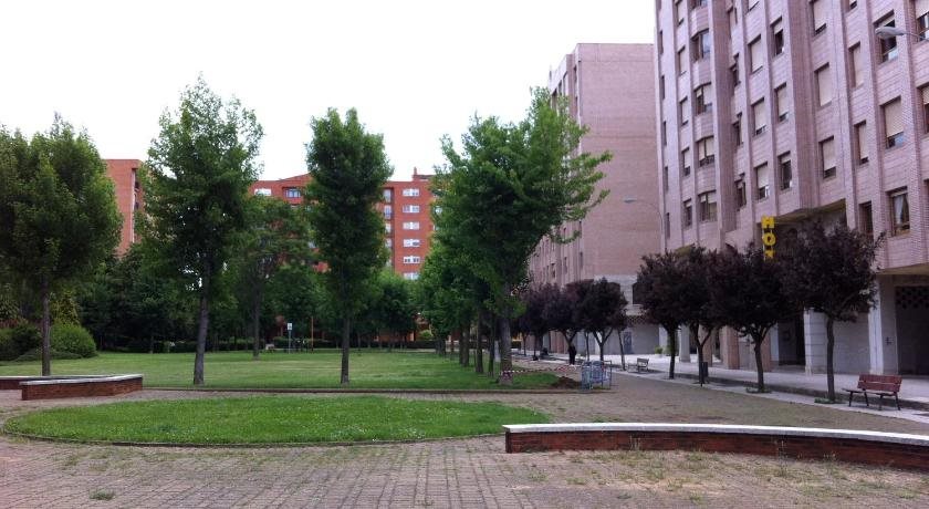 Aparthotel Siglo XXI in Leon, Spain