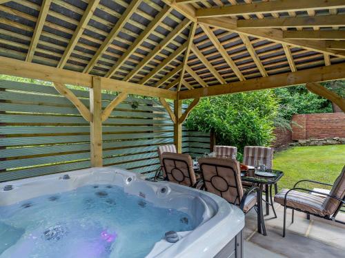 3 Bed in Harrogate oc 92158 in Harrogate, United Kingdom