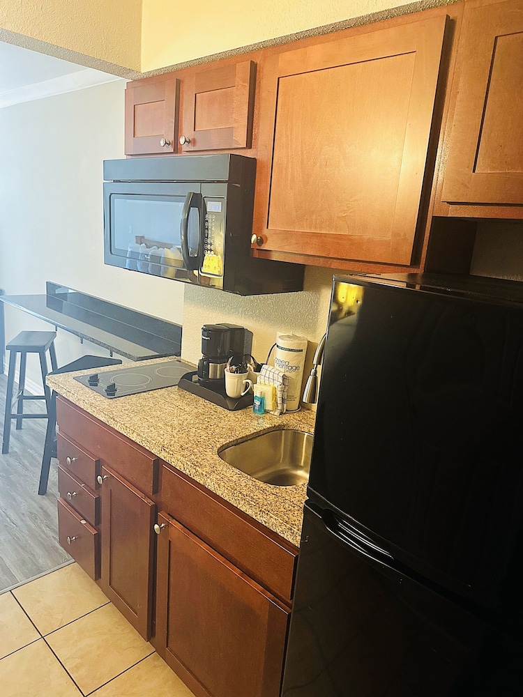 Aqua Beach Inn - photo 5