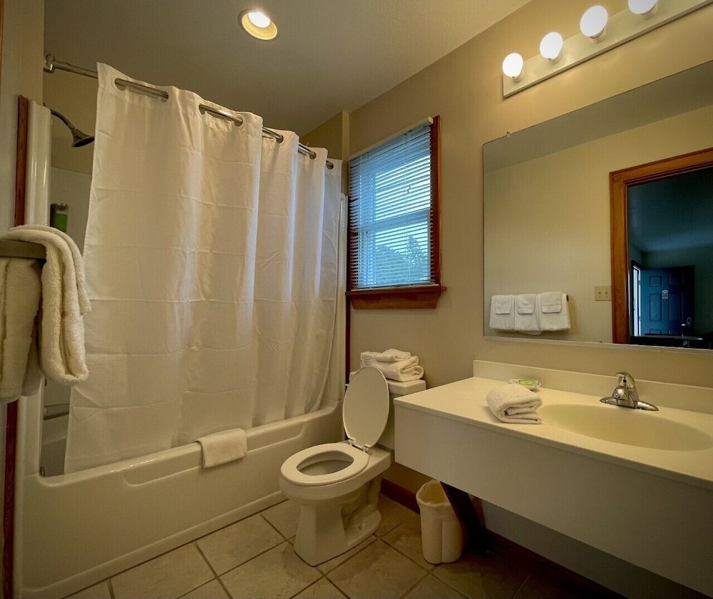 Pony Island Inn - photo 59