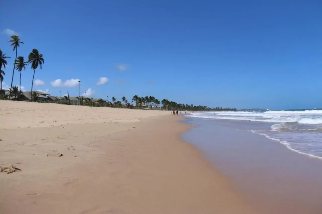 Beach Class Eco LIfe BL 08 202 Apartamento Inteiro — 4-Star Luxury Hotel in Barra De Santo Antonio, Brasil