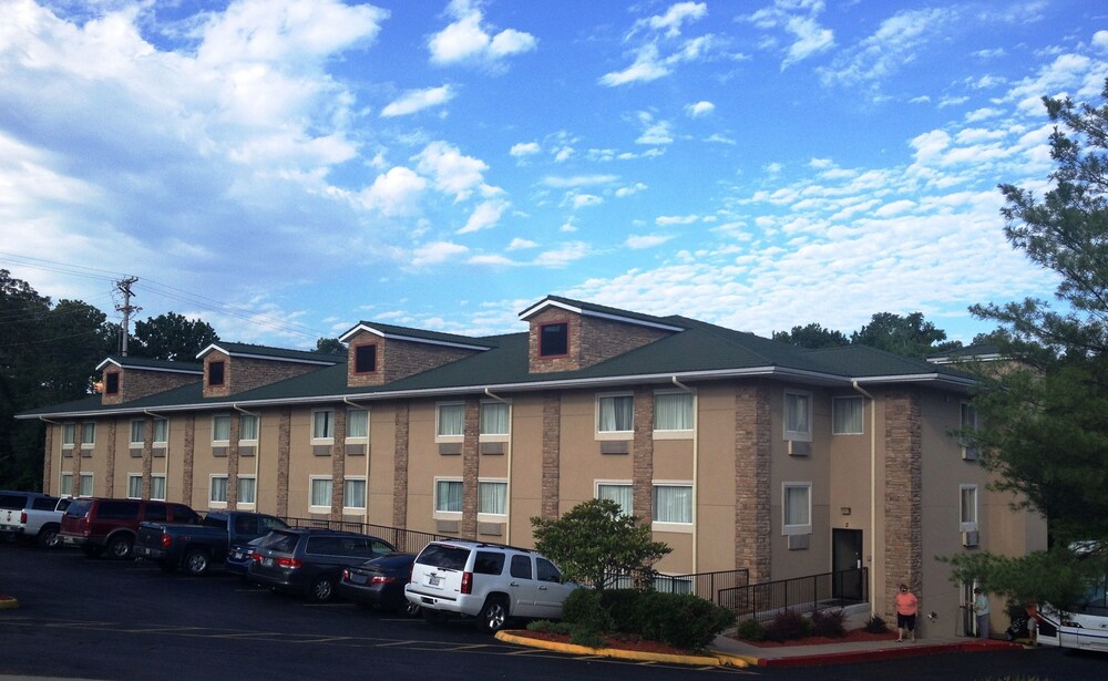 Baymont by Wyndham Branson Theatre District - photo 2