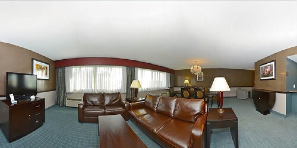 Causeway Bay Hotel - photo 16