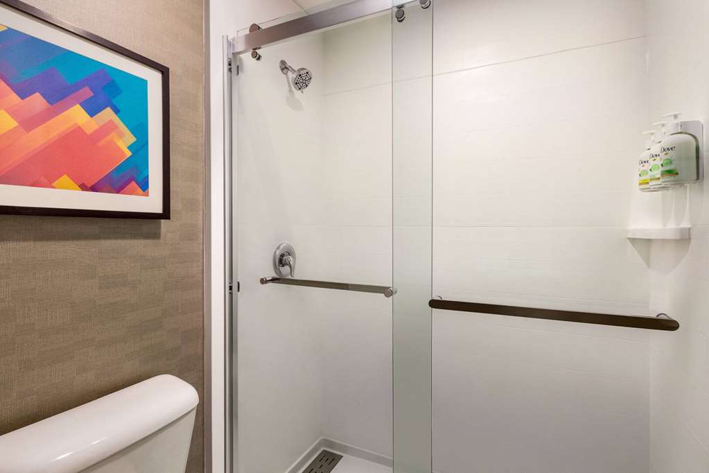 La Quinta Inn by Wyndham Columbia NE Fort Jackson - photo 35