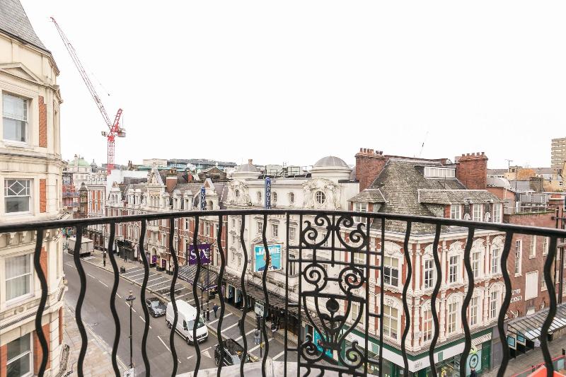Clarendon Shaftesbury — 4-Star Luxury Hotel in London, United Kingdom