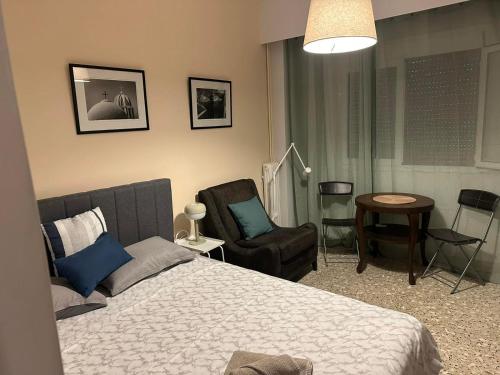 Central Modern Stay Apartment 5min walk from metro — 4-Star Luxury Hotel in Athens, Greece