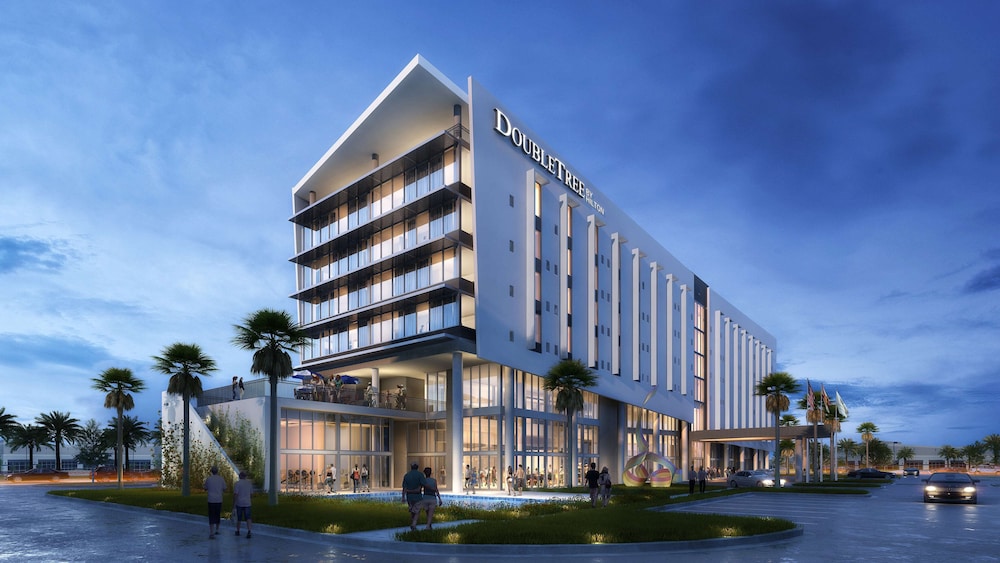 DoubleTree by Hilton Miami Doral FL - photo 2
