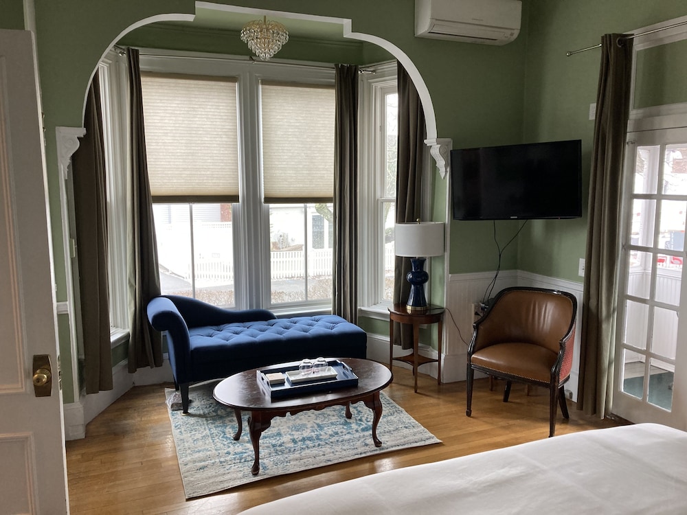 Prince Albert Provincetown - photo 32