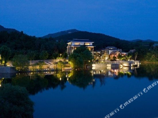 Hesheng Hotel — 4-Star Luxury Hotel in Jinan, People's Republic of China