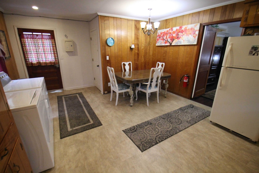 Tazmania Properties - photo 30
