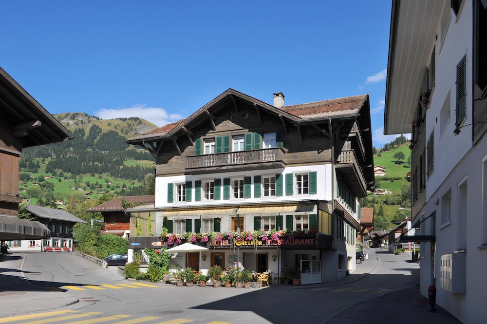 Hotel Sternen - last minute hotel in Lenk