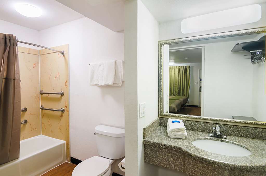 Studio 6 Tyler TX - photo 25