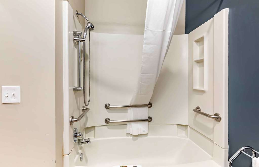 Extended Stay America Suites Buffalo Airport - photo 13