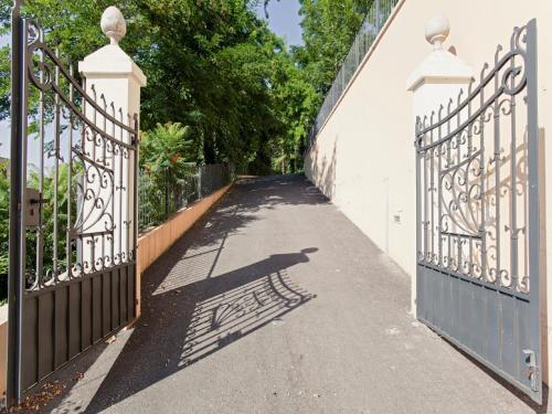 B&B Casa Dei Grilli — 4-Star Luxury Hotel in Longiano, Italy
