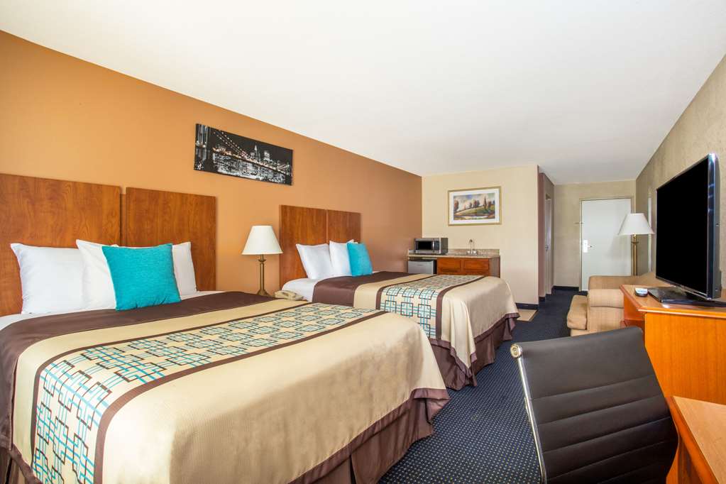 Days Inn & Suites by Wyndham Thibodaux - photo 51