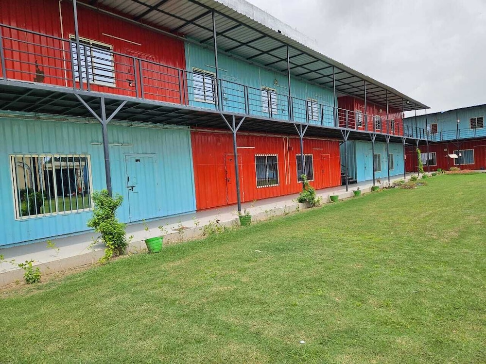 Vrindavan Resort - carbon neutral hotel in Mathura