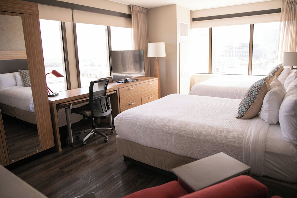 TownePlace Suites New Orleans Downtown Canal Street - photo 18