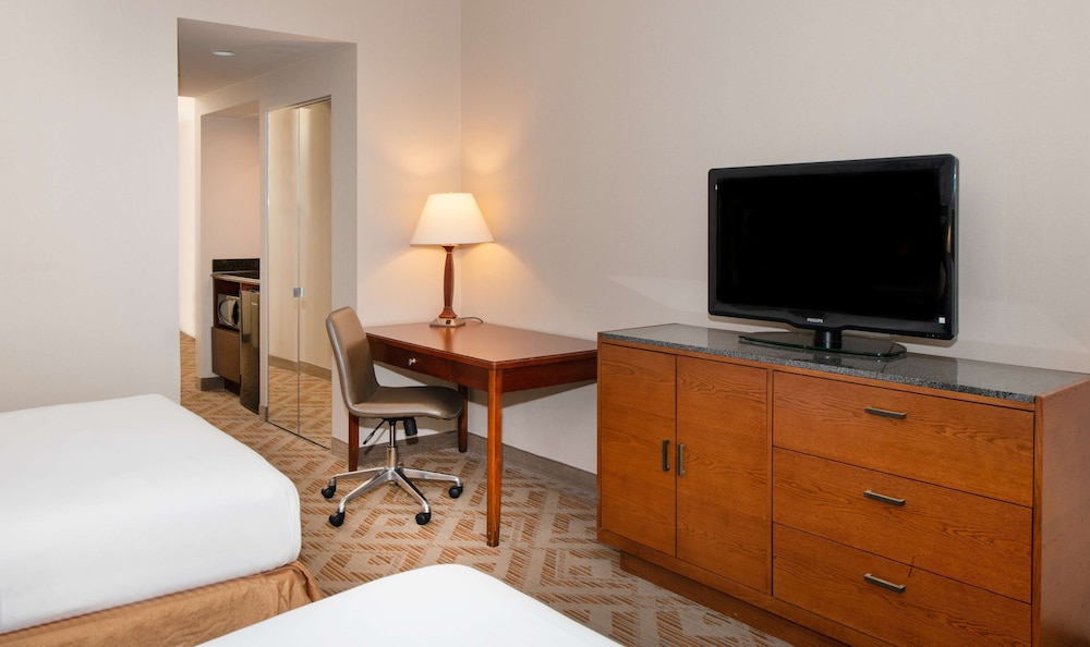 DoubleTree by Hilton Philadelphia West - photo 15