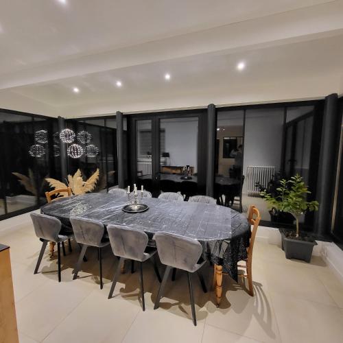 La maison des Sablons — 4-Star Luxury Hotel in Chartres, France