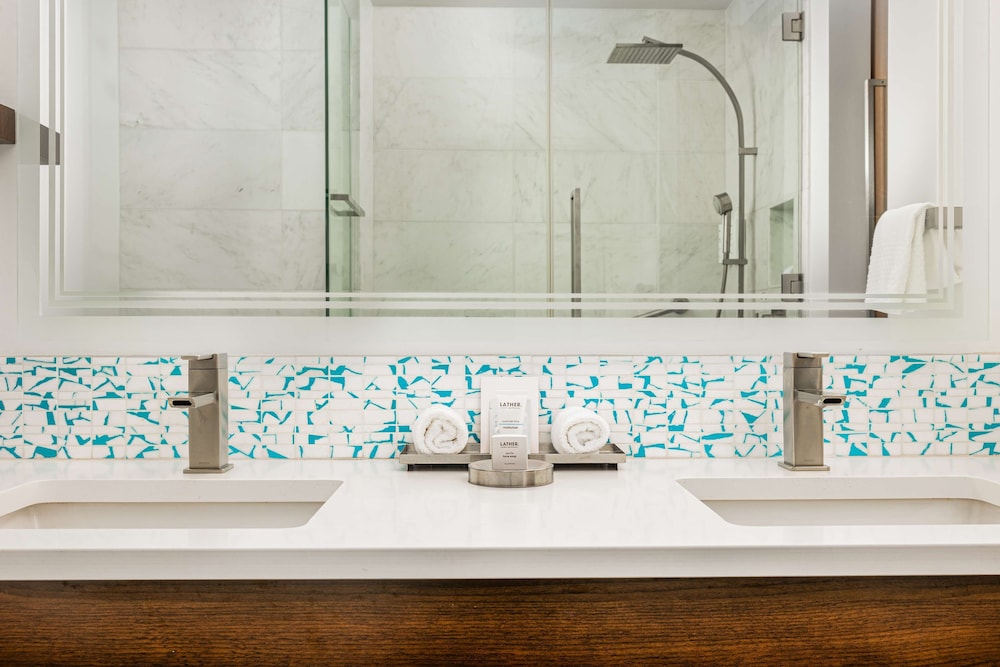 The Art Hotel Denver Curio Collection by Hilton - photo 40