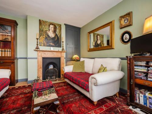 Finest Retreats The Old Sunday School & Vestry in Cromer, United Kingdom