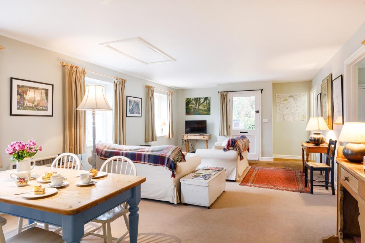 Stable Cottage Milton Lilbourne — 4-Star Luxury Hotel in Pewsey, United Kingdom