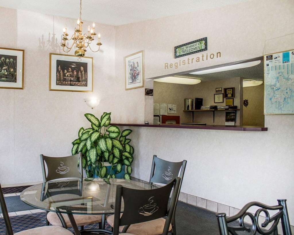 Rodeway Inn Findlay - photo 5