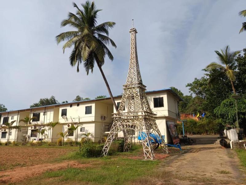 Sea Bird Resort & Resturant in Tajpur, India