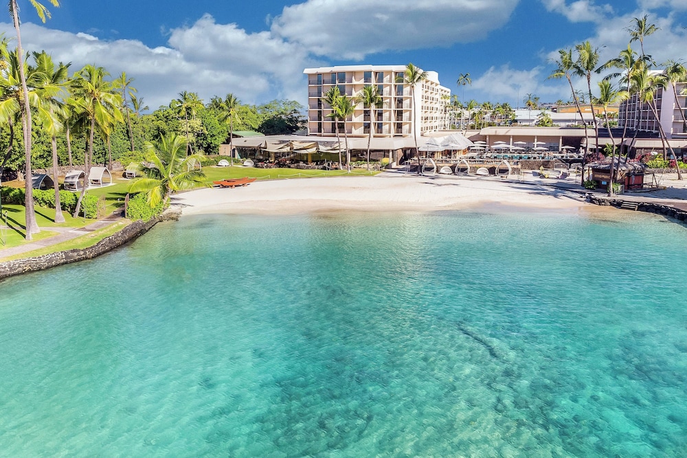 Courtyard By Marriott King Kamehameha S Kona Beach Hotel — Kailua Kona