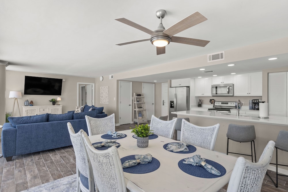 Sandpiper Beacon Beach Resort - photo 261