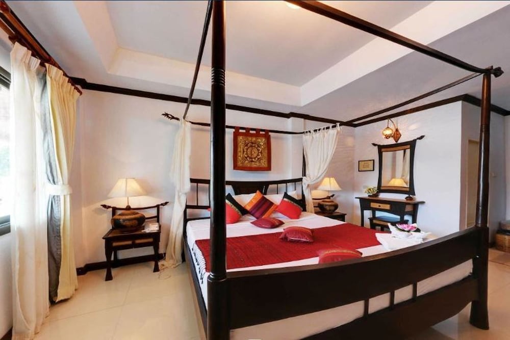 Chart Thip Resort — Sung Noen — photo 2