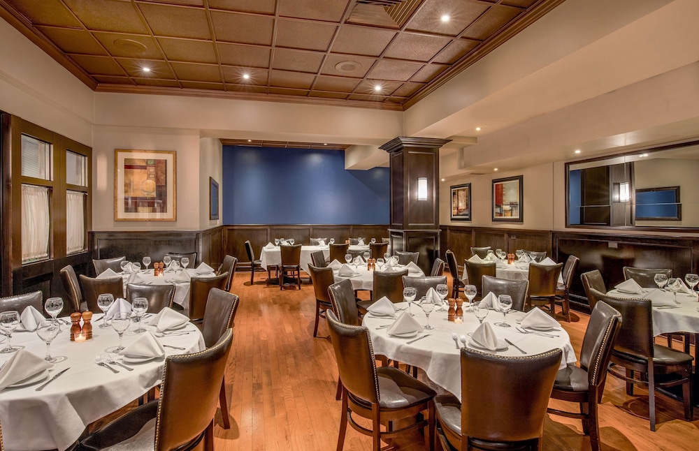 DoubleTree by Hilton Chicago North Shore Conference Center - photo 39