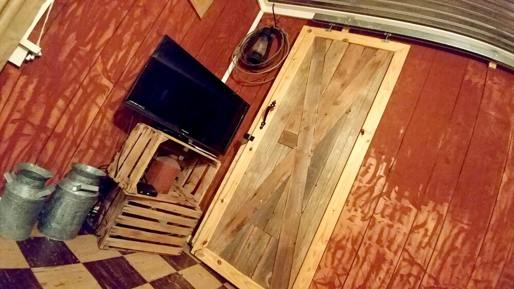 Historic Whiting Hotel Suites - photo 44
