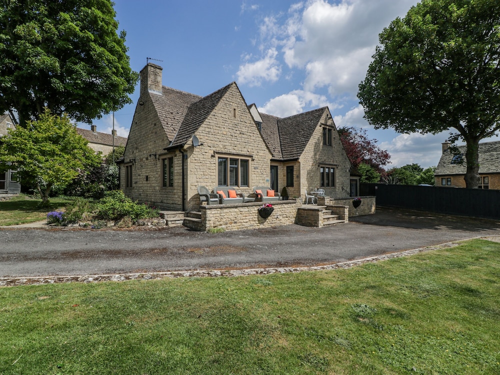 Bell Garden in Stow On The Wold, United Kingdom