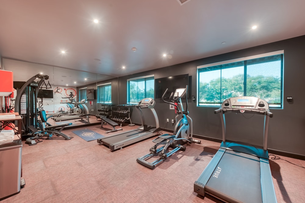 Hotel Lexen Newhall - photo 50
