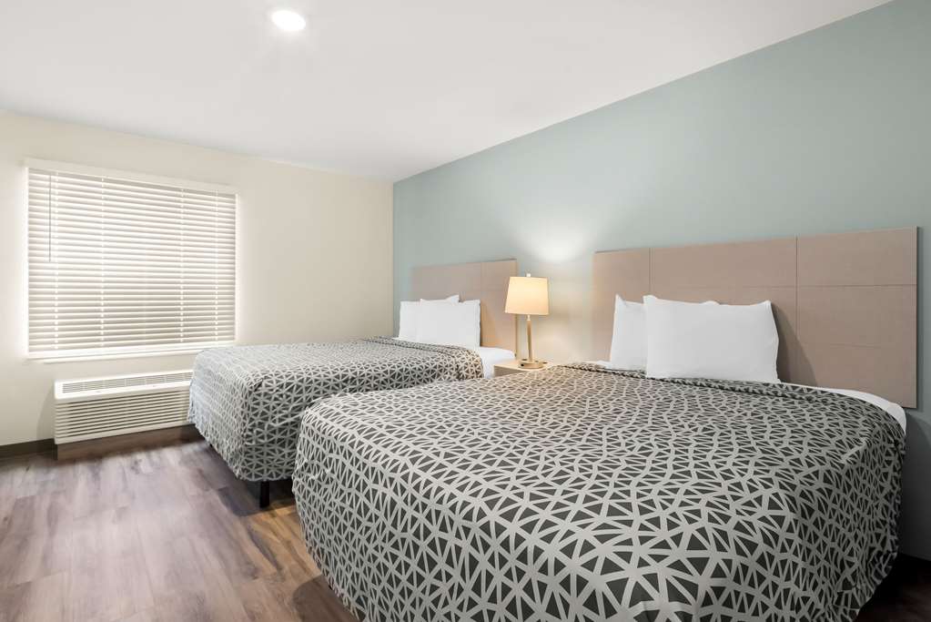 Woodspring Suites Savannah West Chatham Parkway - photo 16