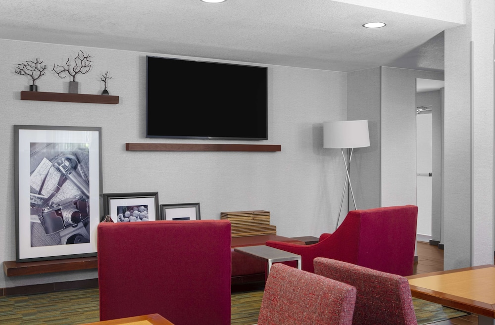 Hampton Inn Lake Buena Vista Orlando - photo 2