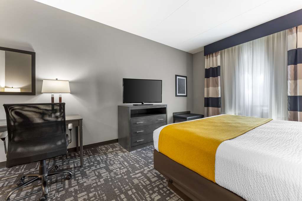 Best Western Plus Cranberry Pittsburgh North - photo 22