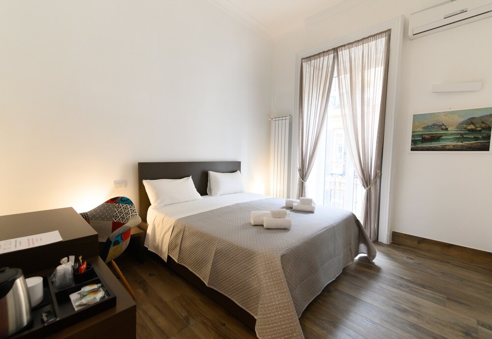 Fourooms Museo Filangieri By Dimorra — 4-Star Luxury Hotel in Naples, Italy