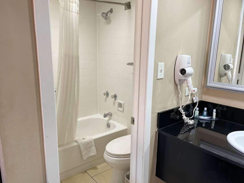 Studio 6 Suites North Richland Hills TX - photo 6