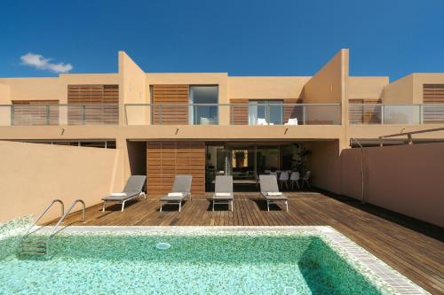 Salgados Premium Beach Villa by DA'Home — 4-Star Luxury Hotel in Albufeira, Portugal