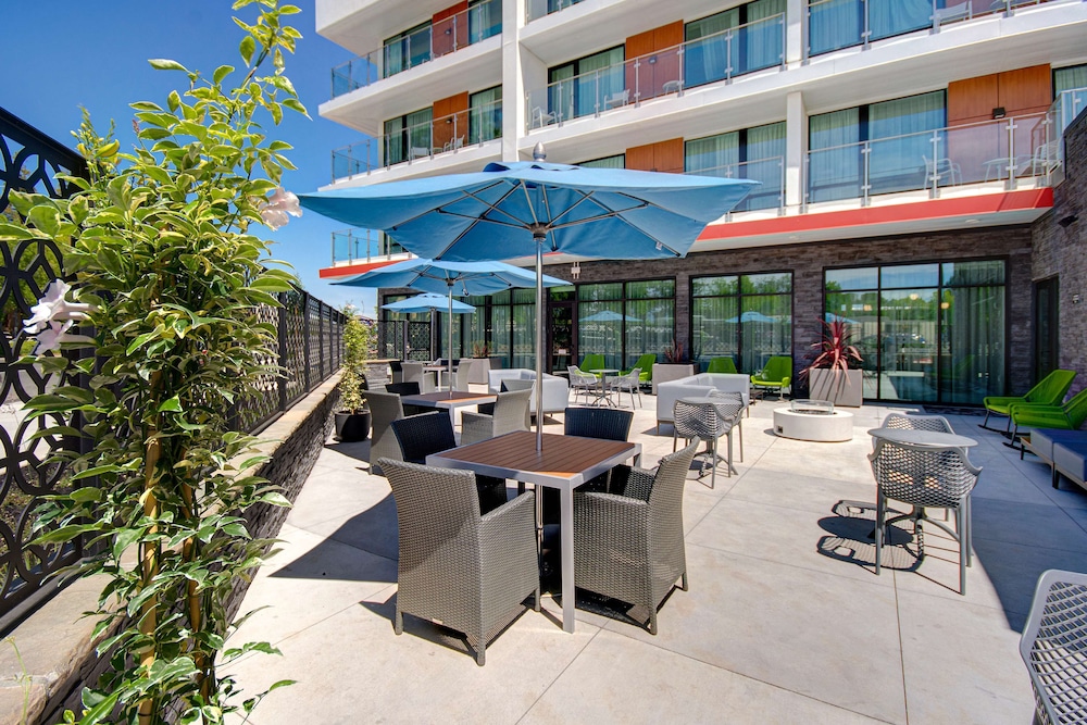 Hampton Inn & Suites Sunnyvale Silicon Valley - photo 56