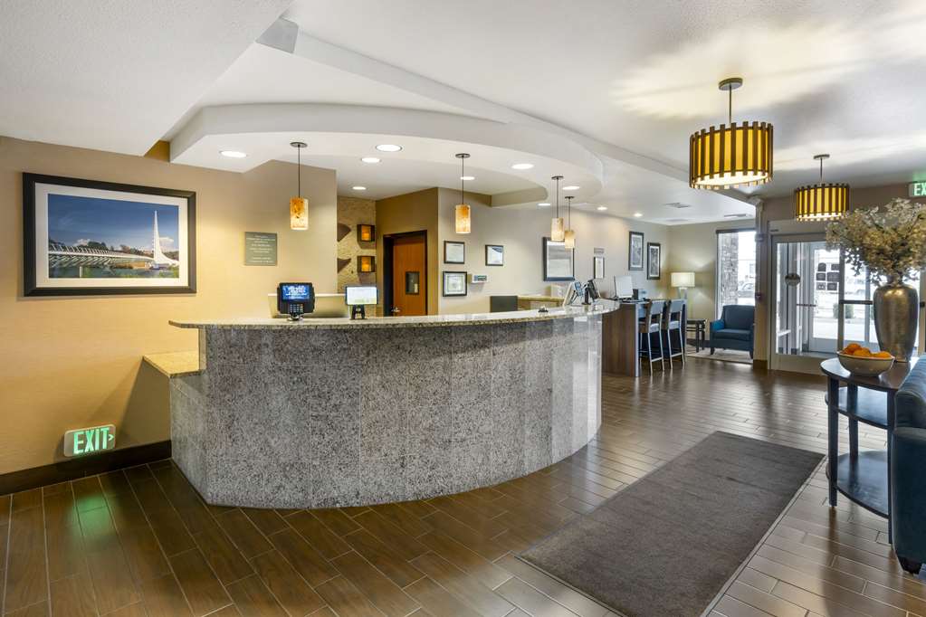 Comfort Suites Redding Shasta Lake - photo 5