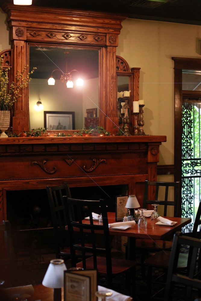 The Winter Inn - photo 33