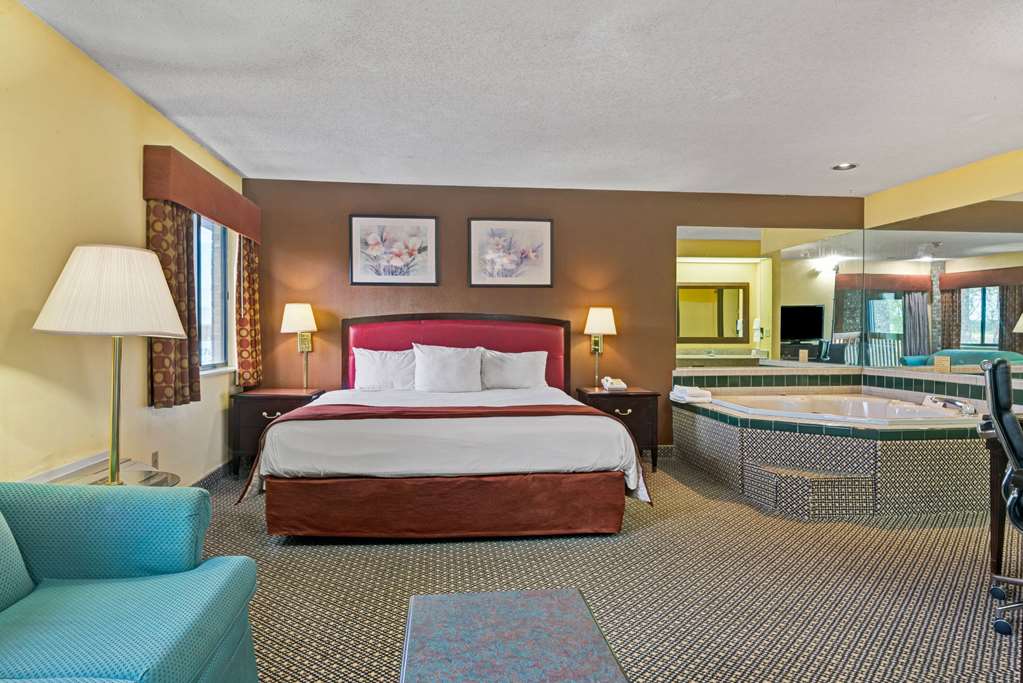 Baymont by Wyndham Washington Court House - photo 12