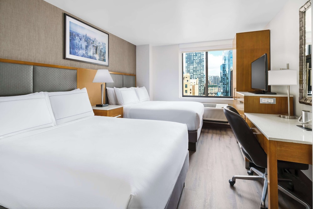 DoubleTree by Hilton Hotel New York City Chelsea - photo 12