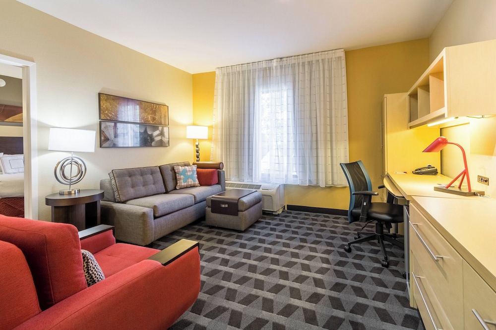 Marriott TownePlace Suites Dayton North - photo 13