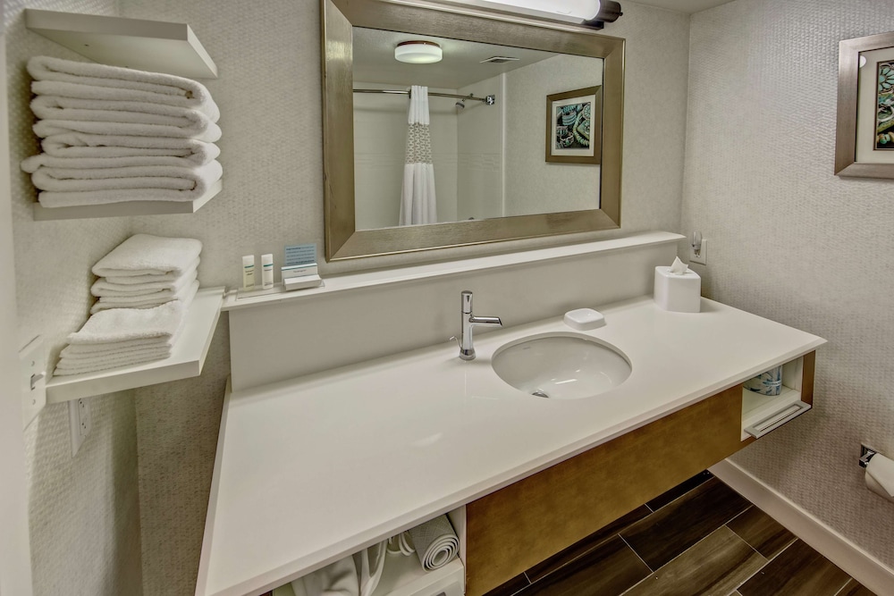 Hampton Inn Kayenta - photo 21
