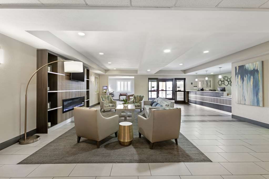 Best Western Plus Safford - photo 13
